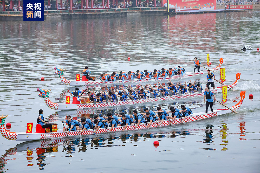 China’s Soft Splash of Summer: A Whimsical Walk Through the Dragon Boat Festival