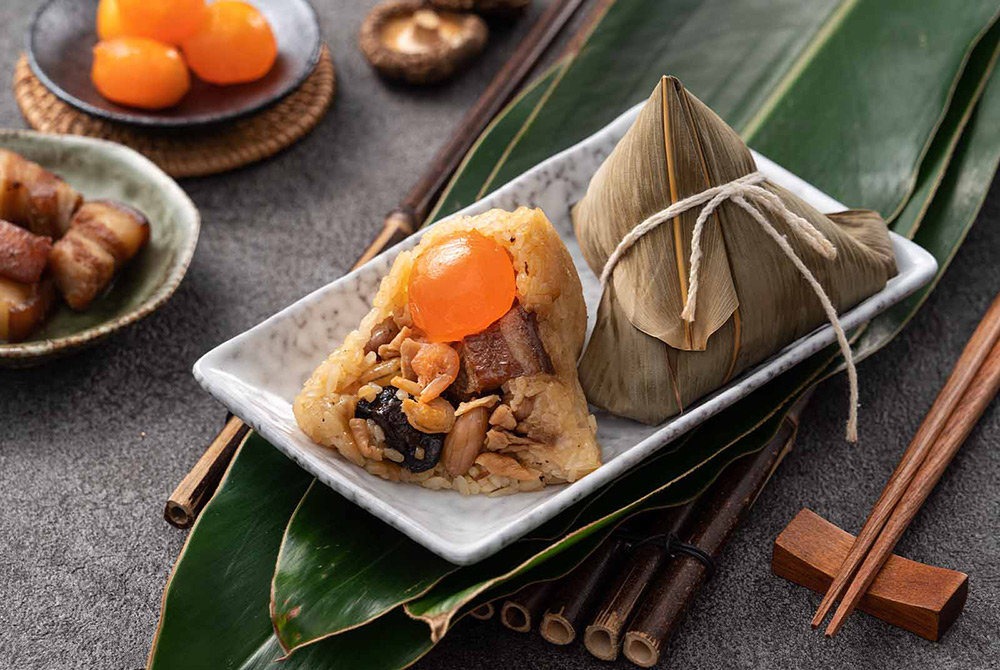 Guangzhou – Grand Races and Salted Egg Yolks