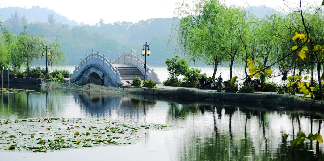 Hangzhou – West Lake Rhythms