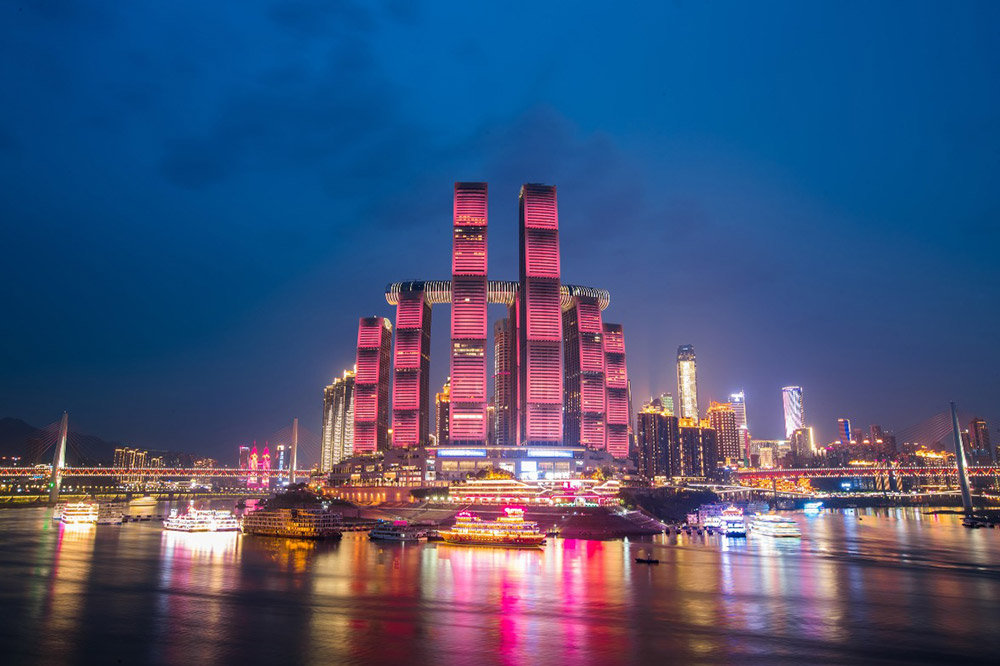 Raffles City Chongqing (The Crystal Sky Bridge)