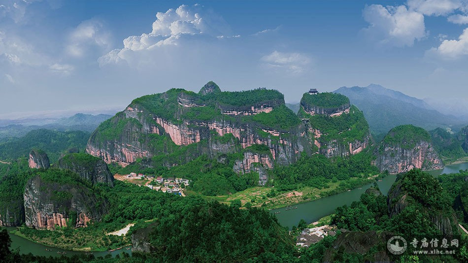 Mount Longhu (Jiangxi)