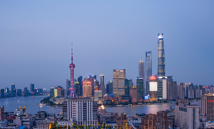 Skyline Dreams: From the Bund to Lujiazui