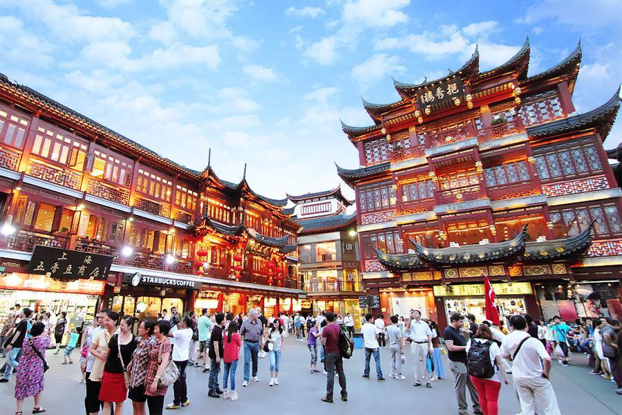 Chenghuang Miao (City God Temple Area)