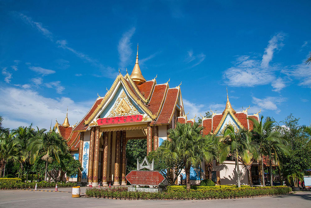 Dai Ethnic Garden (傣族园) – Living Dai Culture in Traditional Villages