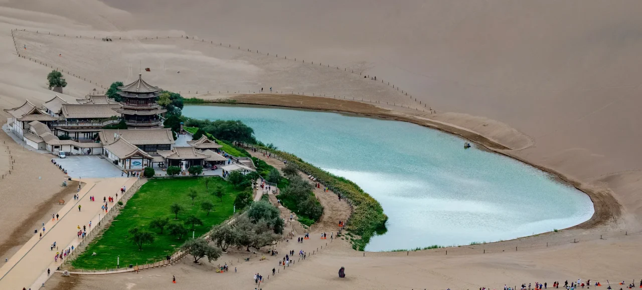 Crescent Moon Pool, Dunhuang