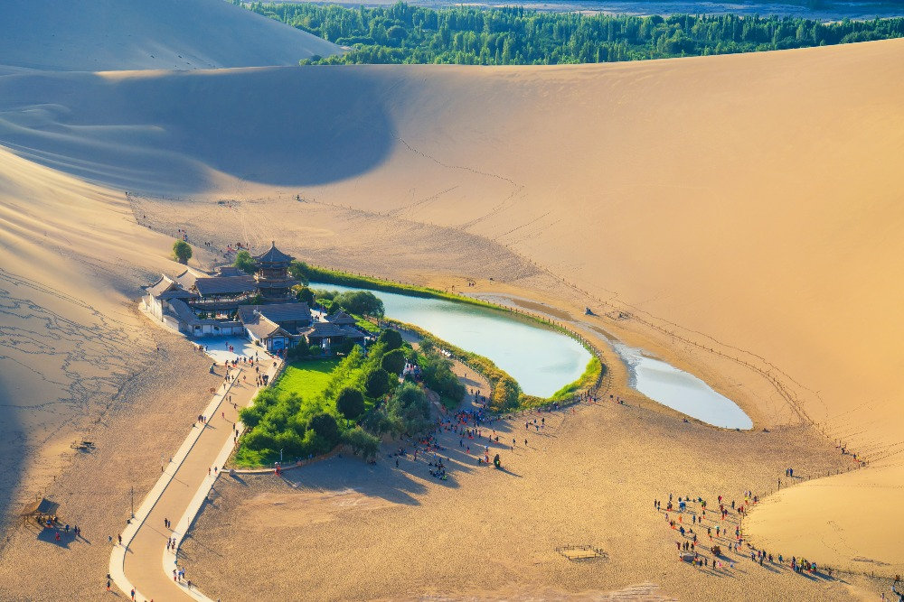 Dunhuang’s Crescent Lake – A Hidden Gem of the Silk Road