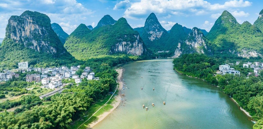 Guilin, Xinjiang, Sichuan, Shaanxi & Henan: Discover Ne Zha’s Cinematic Landscapes