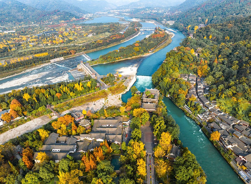 Sichuan: Discover the Timeless Engineering Marvel of Dujiangyan