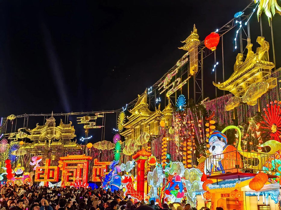 Sichuan Zigong Lantern Festival: A Radiant Celebration of Tradition and Innovation
