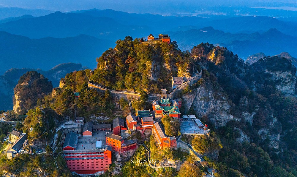 Tai Chi: A Journey of Taoist Harmony and Peace at the Wudang Mountain